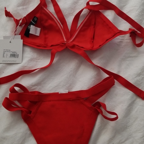 Missguided Strappy Bandage Bikini Size US 2 - Picture 9 of 10